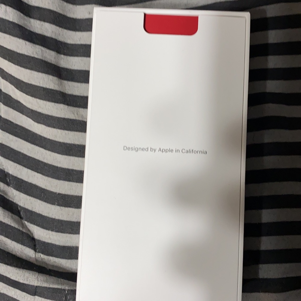 iPhone XR - Picture 4 of 5